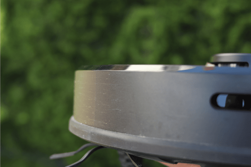 A scratch on Roborock S6